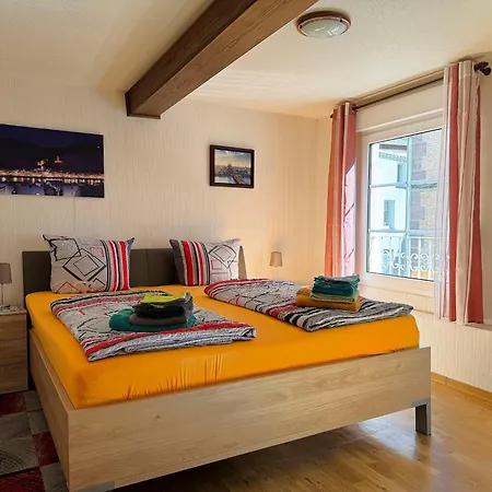 Anton Im Haus Moselwelt Apartment Zell an der Mosel