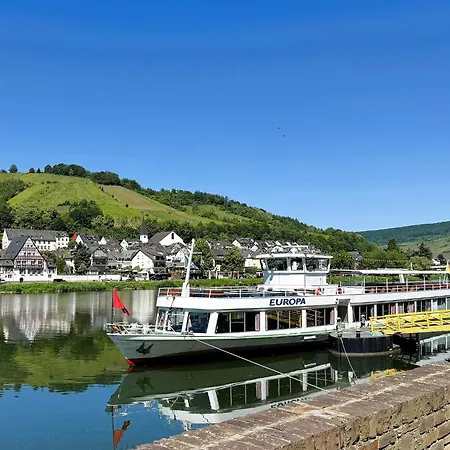 Anton Im Haus Moselwelt Zell an der Mosel