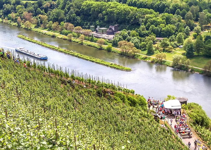 Anton Im Haus Moselwelt 아파트 첼 안 데어 모젤